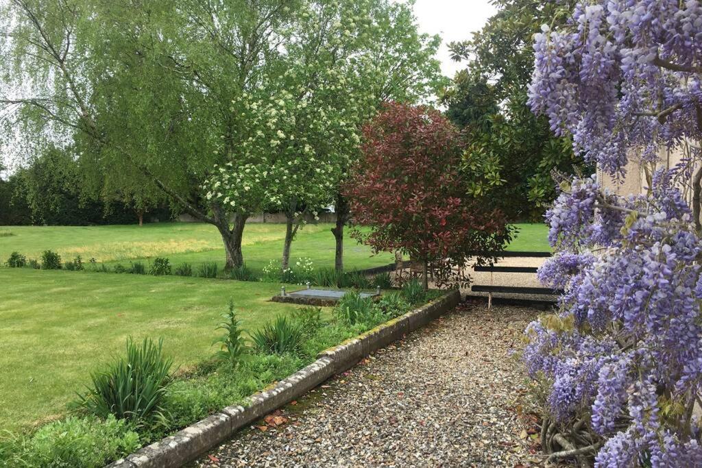 Stay On The Grounds Of This Beautiful Manor House Wimborne Minster Extérieur photo